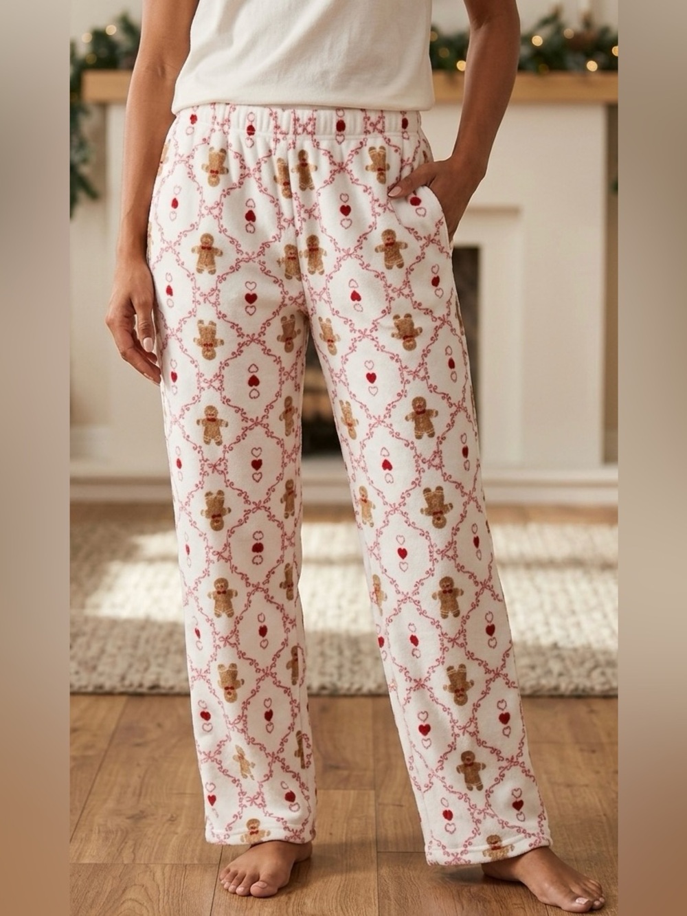 Jaclyn New York Women's Gingerbread Print Pajama Pants